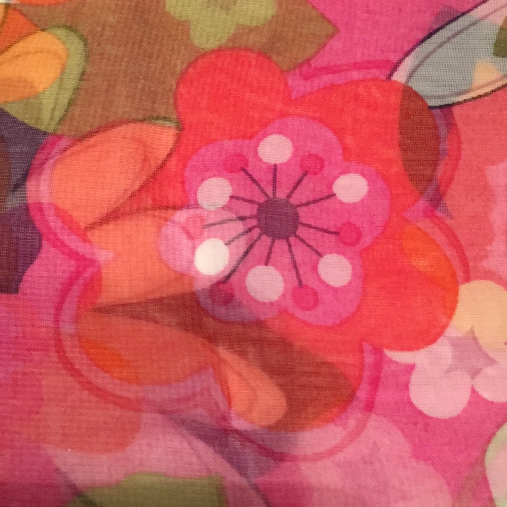 🌺 “ SCREAMIN’ 1970 “ SCARF 🌺 - Picture 6 of 8